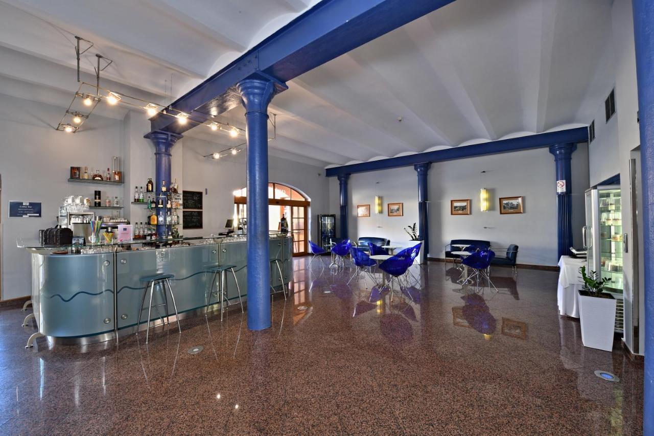 Lh Hotel Dvorak Tabor Congress & Wellness Exterior photo
