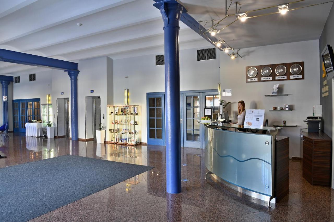 Lh Hotel Dvorak Tabor Congress & Wellness Exterior photo
